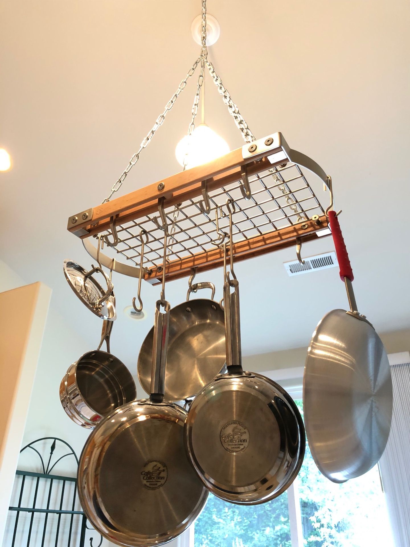 J.K. Adams Maple Hanging Oval Pot Rack for Sale in Seattle, WA - OfferUp