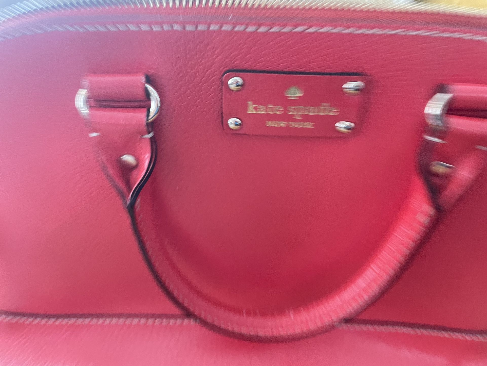 NWT Authentic Kate Spade handbag for Sale in Everett, WA - OfferUp