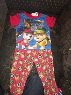Pjs set boy 5t size