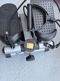 Workout stair stepper