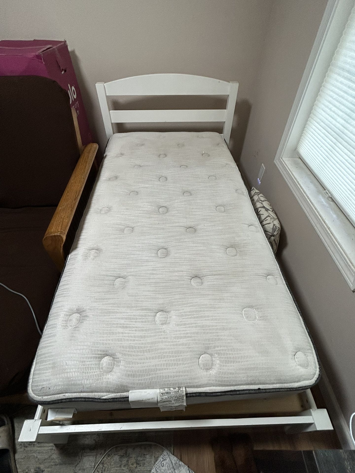 Twin Bed Frame And Mattress