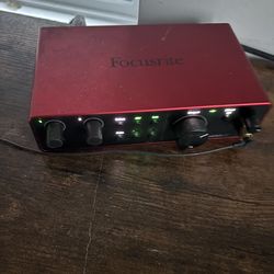 Focusrite 2i2