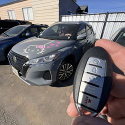Car Keys/Fobs/Llaves De Autos
