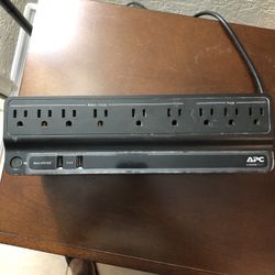 APC Battery & Surge Protector Back Ups 850VA 