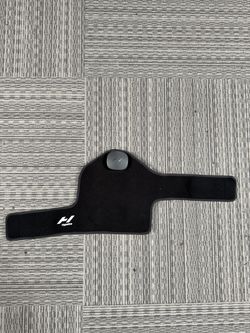 Hyperice Venom 2 Leg Heat + Vibration Wrap – New