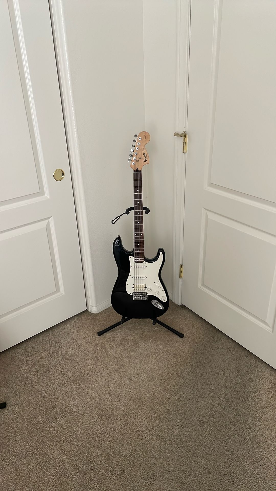 Squier Strat