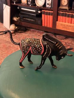 That’s no bull; Bronze? Brass? Vintage Mexican Folk Art Alebrije Metal Bull;