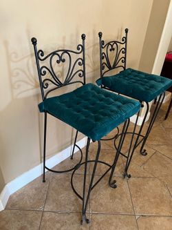Black Route Iron High Stools