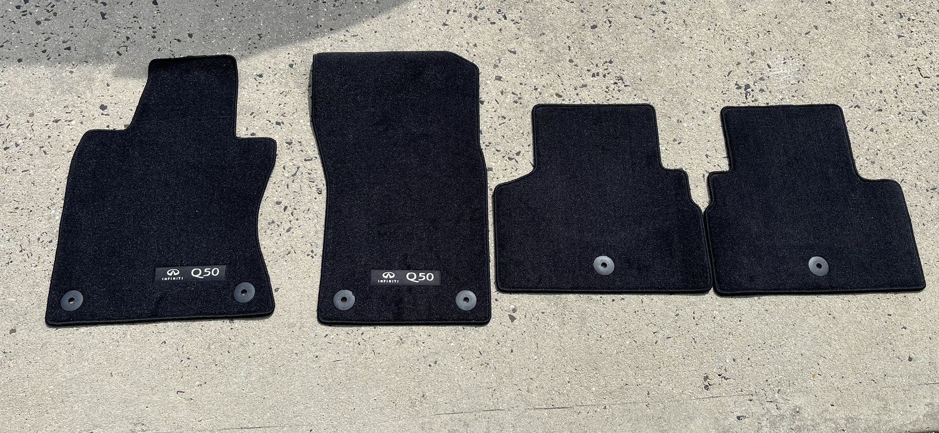 Infiniti Q50 Front & Rear matts 