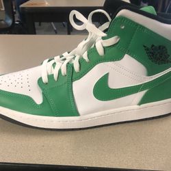 Jordan 1 Mid