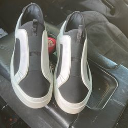 Usado Como Nuevo Size 9 Text For Information 