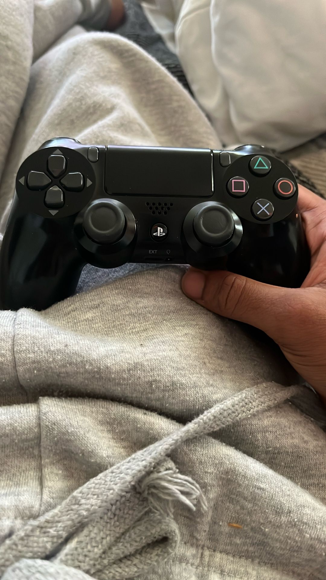 PS4 Controller