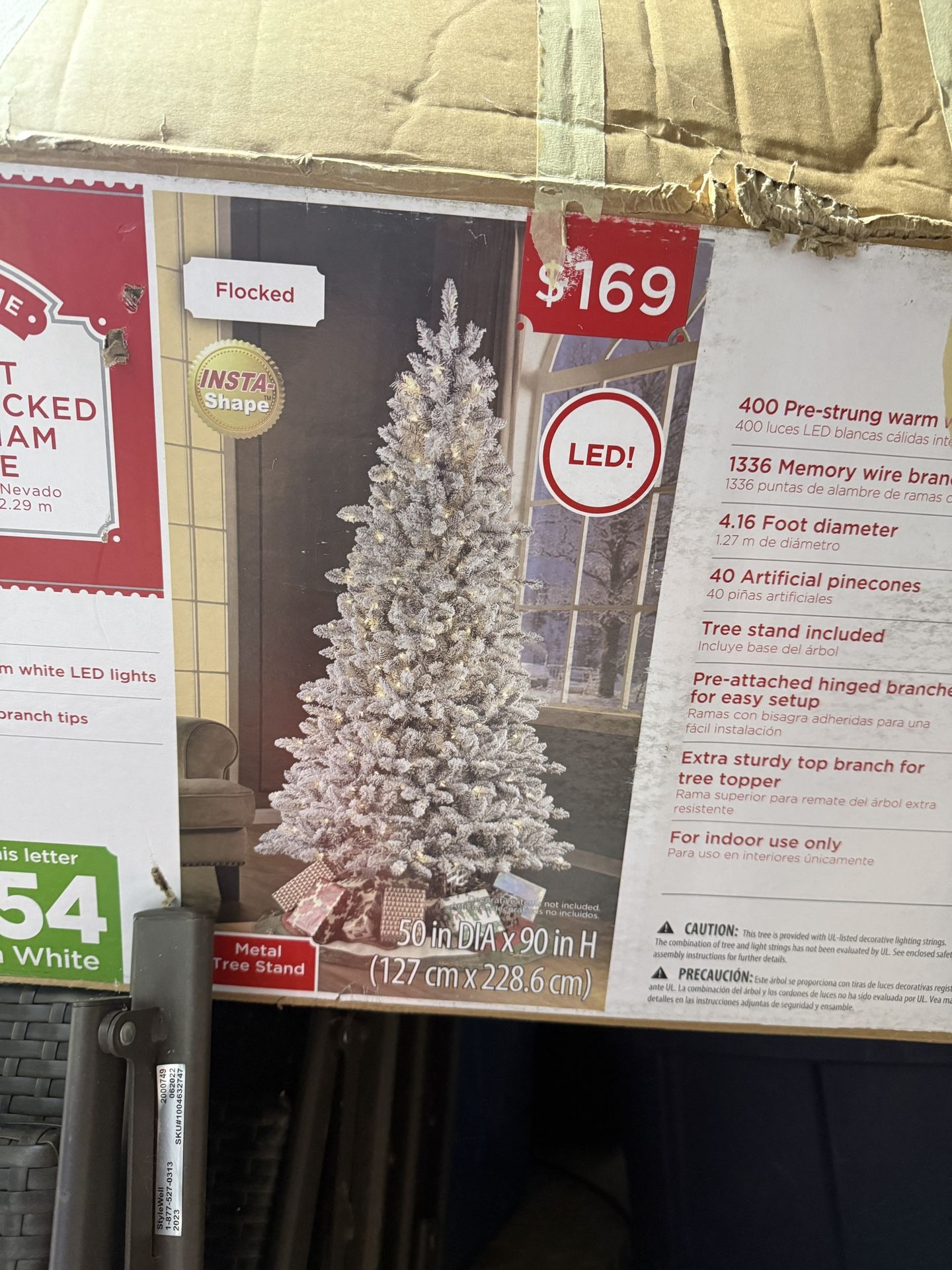 Pre Lit Christmas Tree