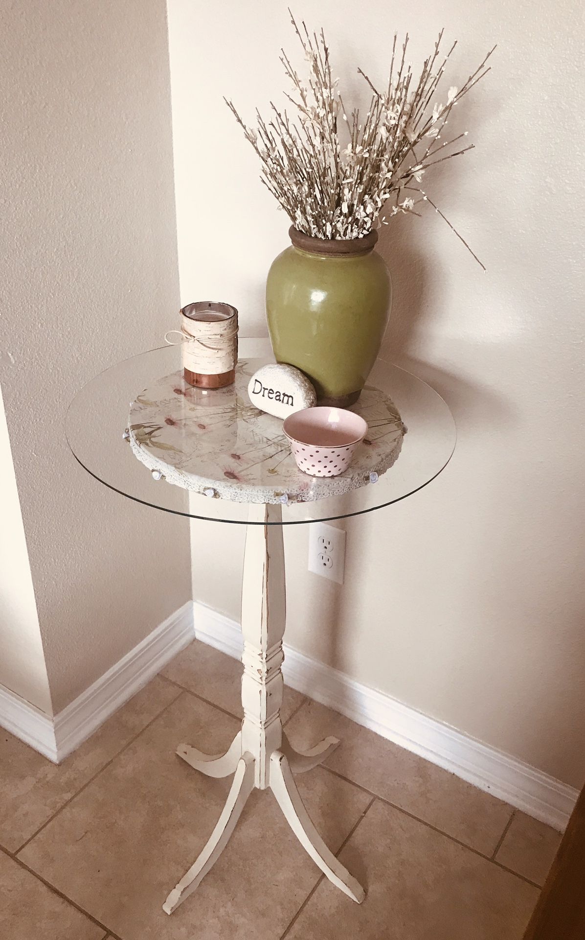 Swiveling plant stand occasional table