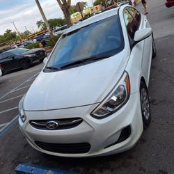 2015 Hyundai Accent