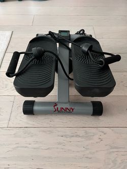 Stepper machine with resistance band
