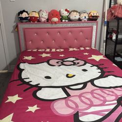 Queen Pink Rinestome Bed 