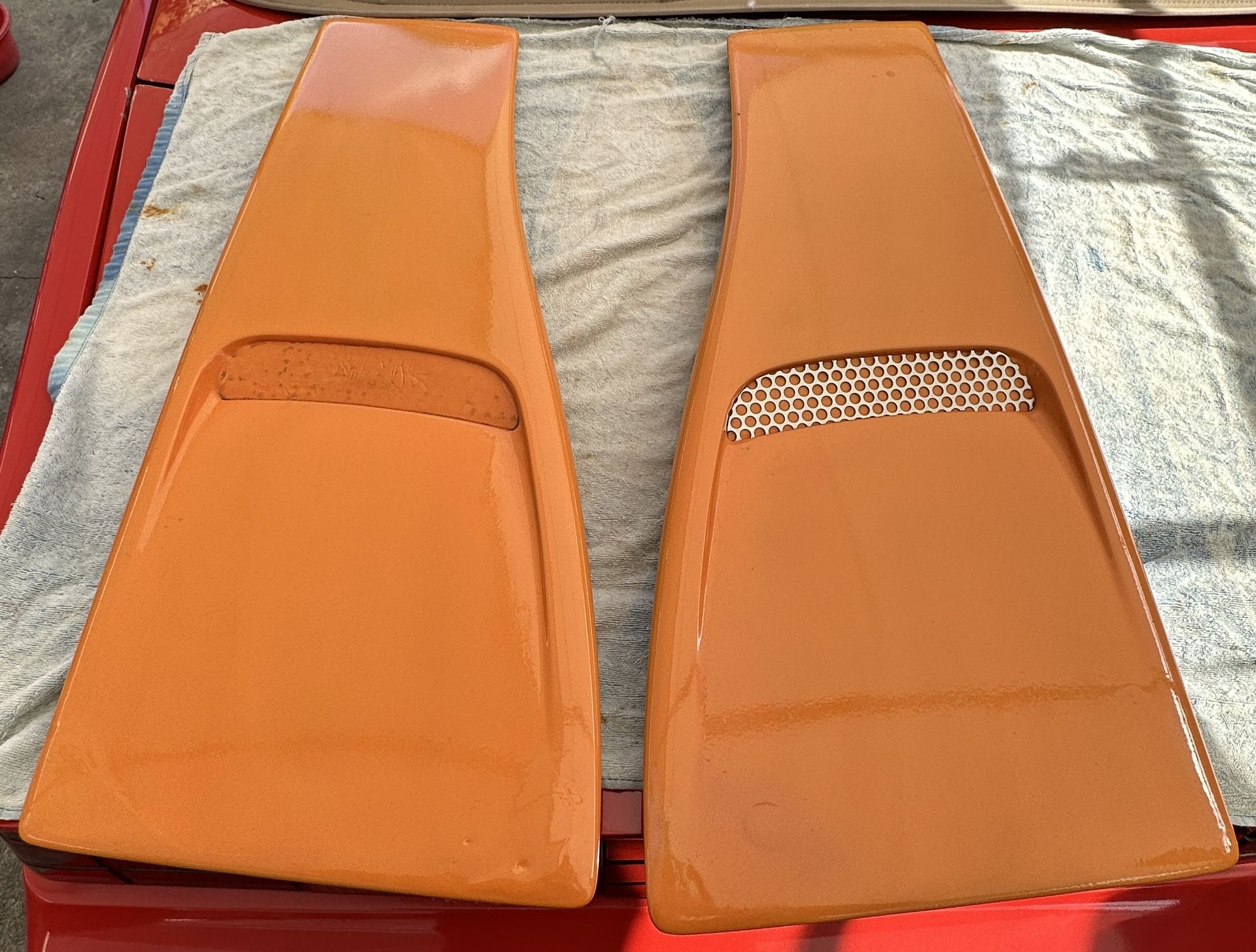 CAMARO HOOD BLISTERS 