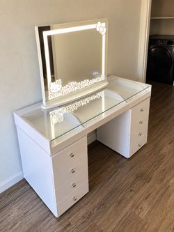 White Vanity Desk with Hello Kitty LED Mirror