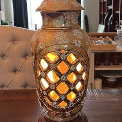 RARE Vintage Hand Painted Ginger Jar Lamp With Man Inside 