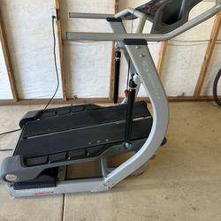 Tread Climber