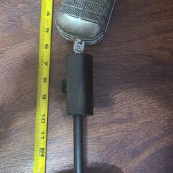 16" Metal Microphone Decor
