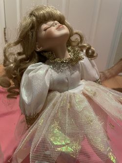 Collector Porcelain Ballerina