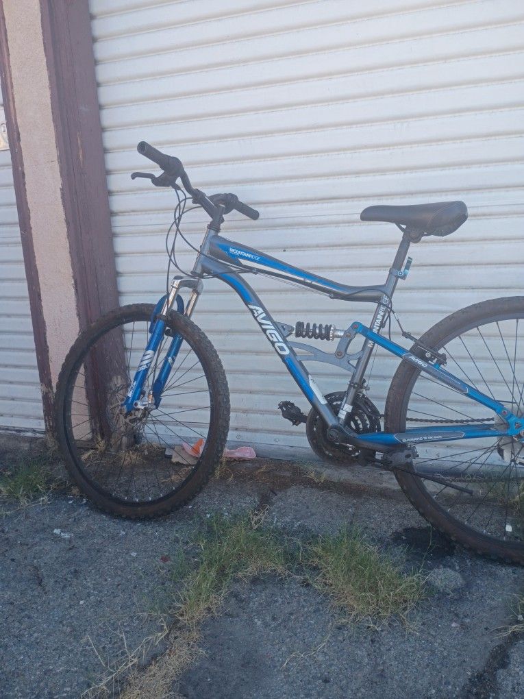 Mountain Ridge Bike (26×1.95tires)