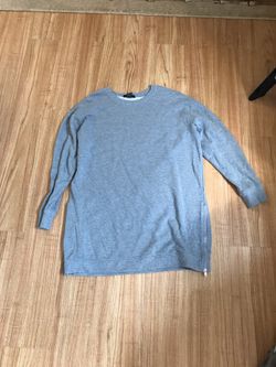 Forever 21 sweatshirt