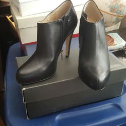 Bootie Size 8