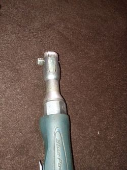 Blue point pneumatic impact ratchet 3/8