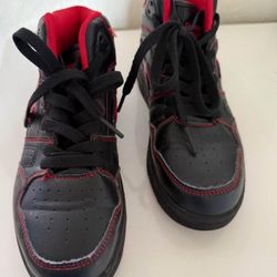 Boys' Reebox Sneakers Size 1