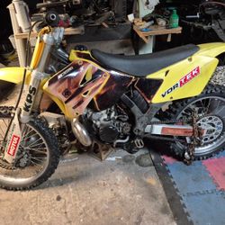 2001 RM 250 