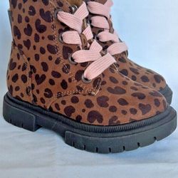 Cat & Jack Toddler Girls' Amaya Zipper Lace-Up Combat Boots Brown Size 5, 6,8,9   $15