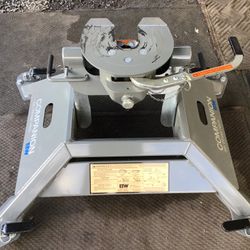 B&W Fifth Wheel Hitch