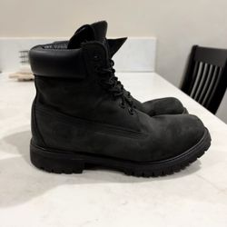 Timberland Premium 6-Inch Black Waterproof Boots – Men’s Size 8