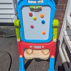 Kids Art Easel. Chalk Board And Dry Erase
