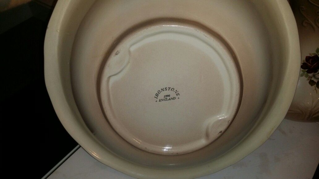Vintage 1890's ironstone england washbowl and pitcher