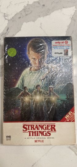 Stranger Things Season 1 Collector's Edition 4K Blu-Ray Set