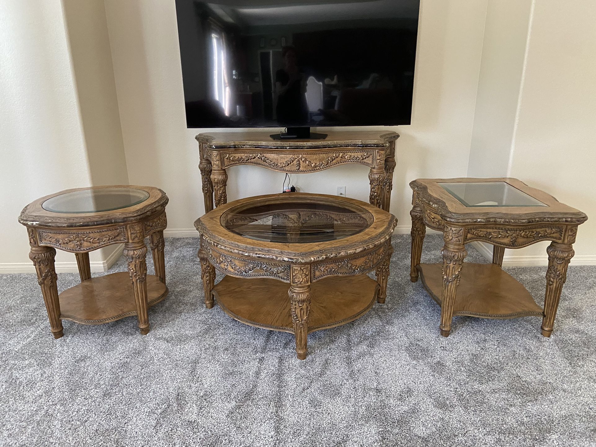 Set Of 4 Beautiful Coffee Tables