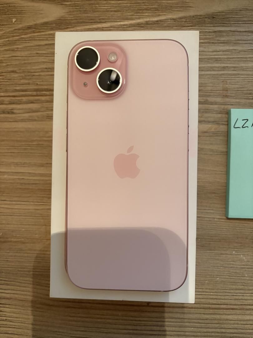 iPhone 15 Plus