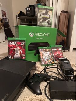 Xbox One 500GB Console Bundle with 4 Games MOVING SALE!