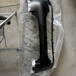 2023-25 Toyota Prius XLE, LERear Bumper Cover W/Park Sensors