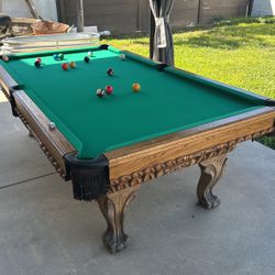 Pool table