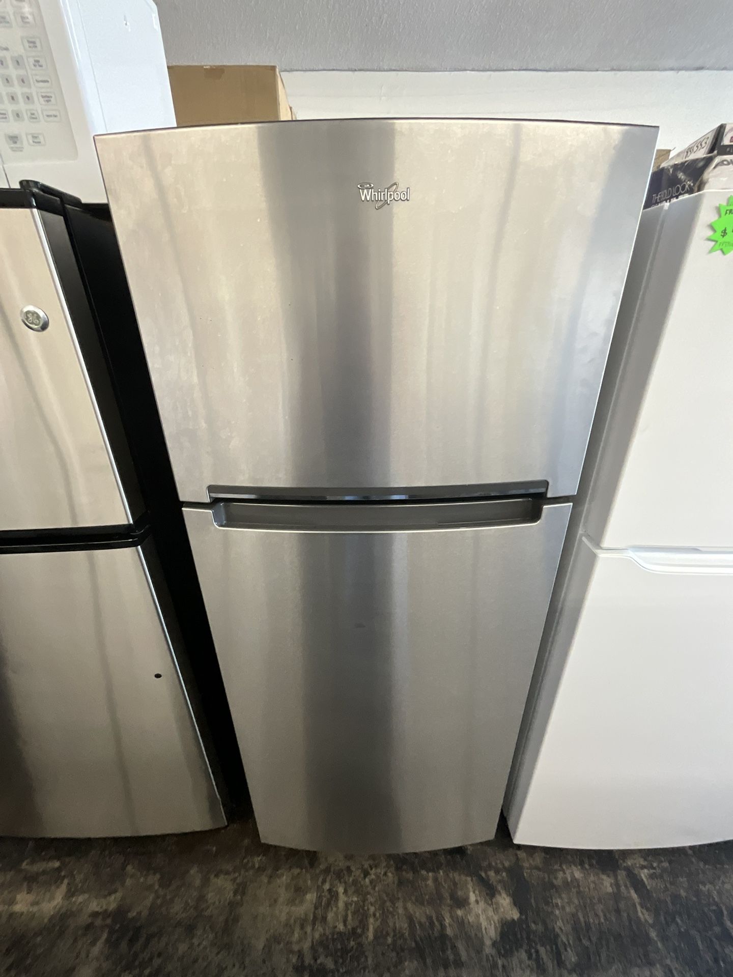 Whirlpool Top Freezer Refrigerator
