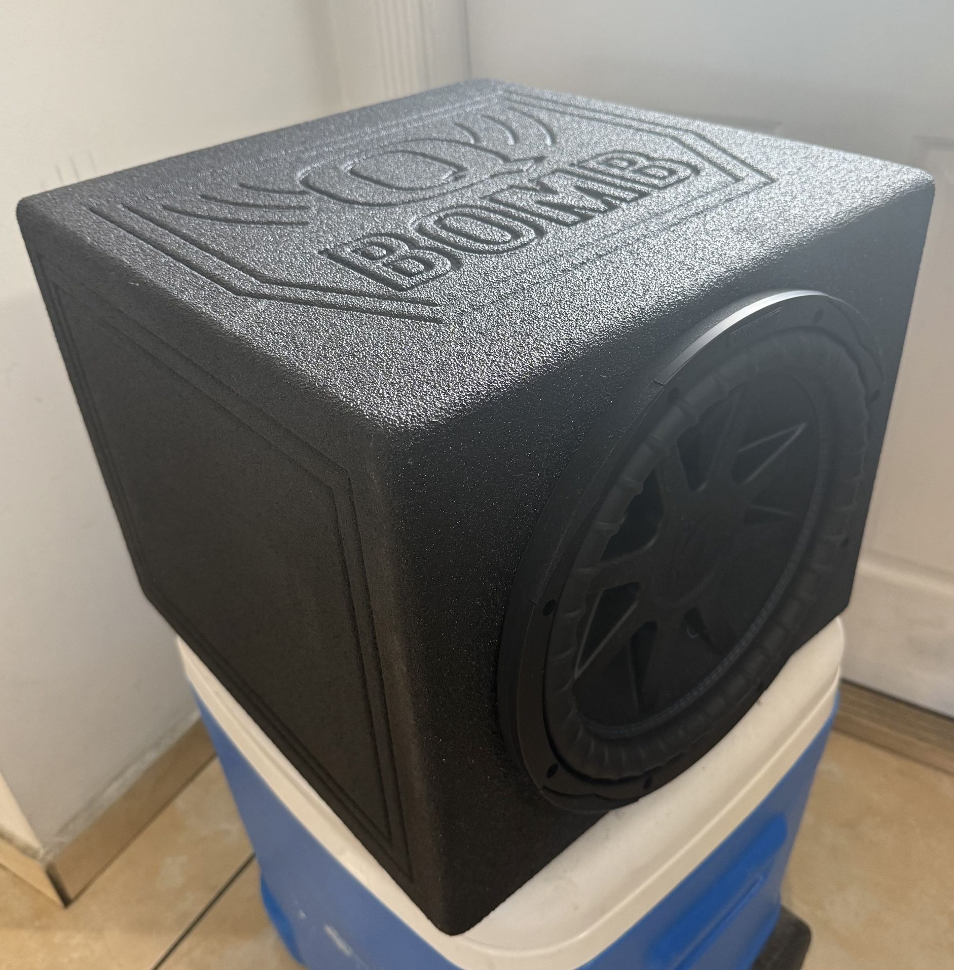 Kicker Subwoofer CompVX de 12 pulgadas 750 vatios RMS Pico de 1500 vatios Bobinas de voz duales de 4 ohmios Calidad de sonido legendaria Kicker Con Q