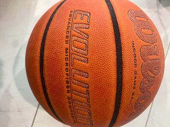 Wilson Evolution Indoor Game Basketball Size 7