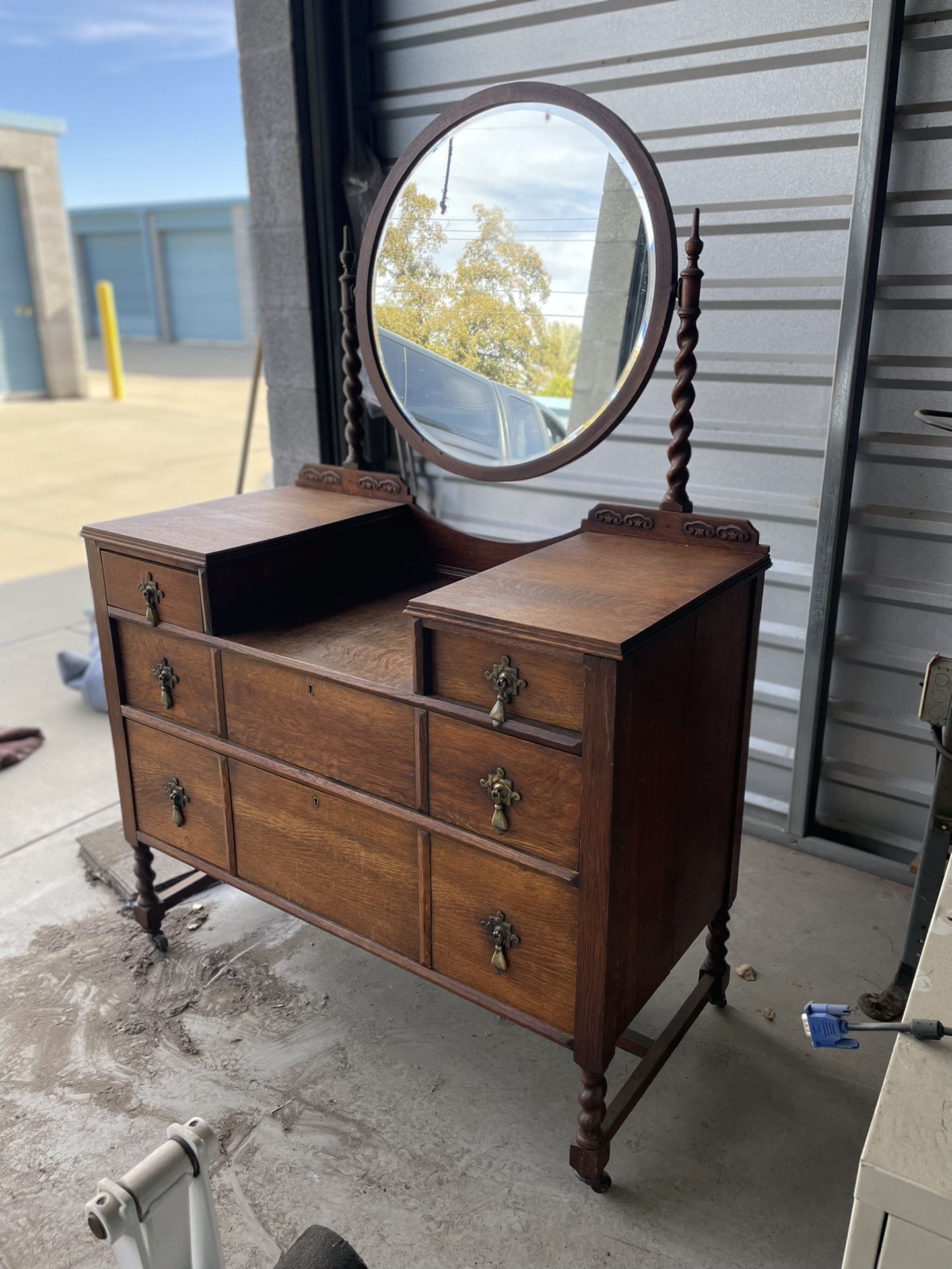 Antique Vanity Mirror Dresser