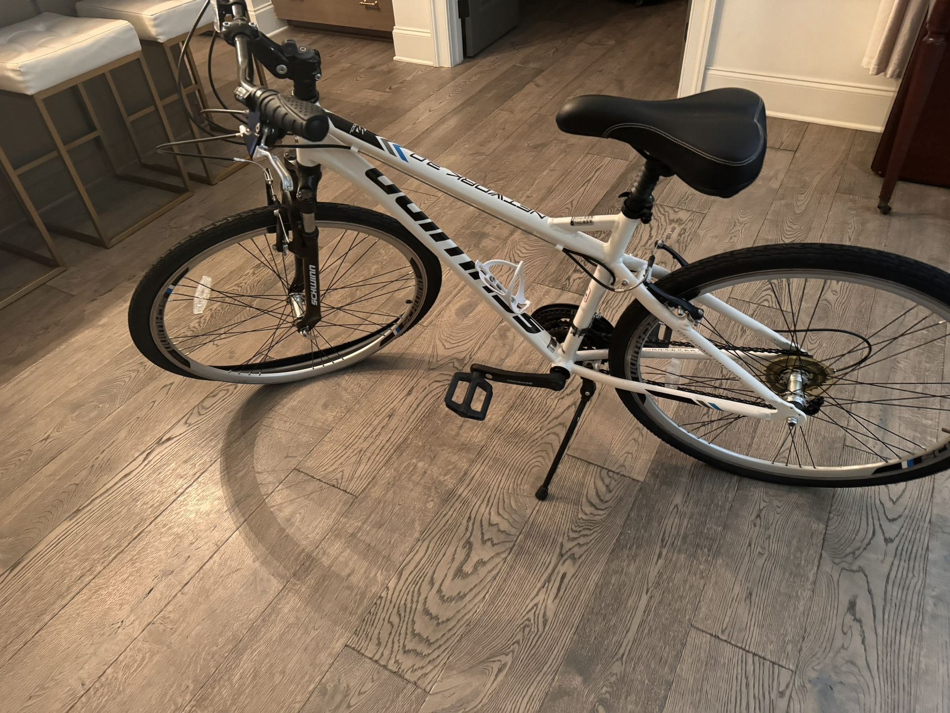 Schwinn Network 3.0 Bike