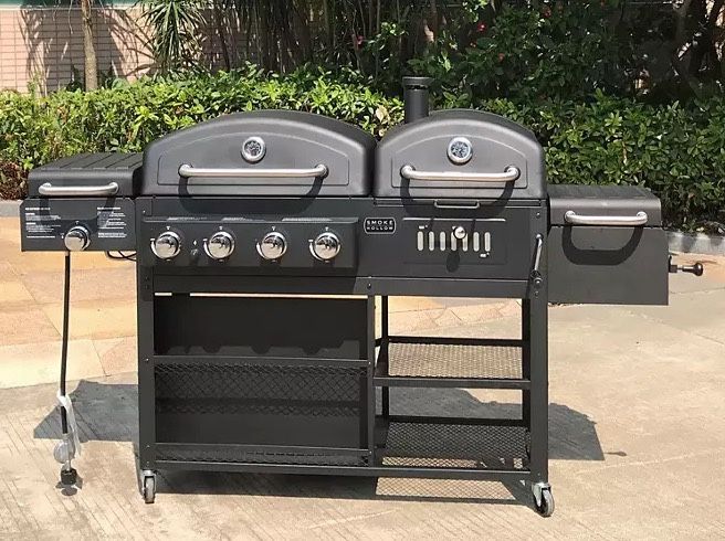 Smoke Hollow Pro Series 4-in-1 Gas & Charcoal Combo Grill - **NEW IN BOX**